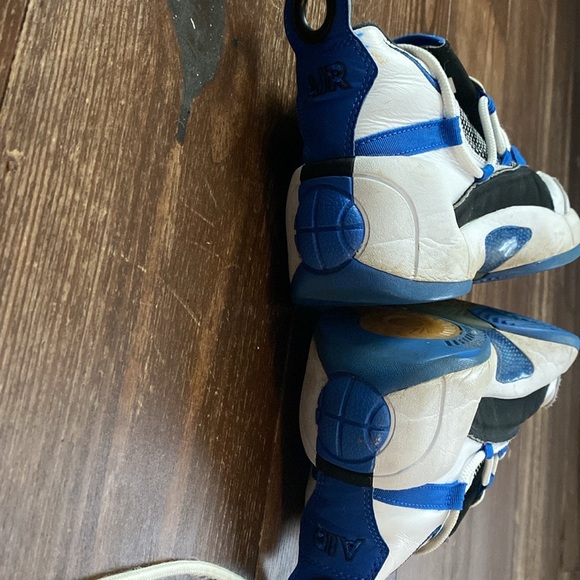 Nike Air Swoopes - Picture 5 of 9